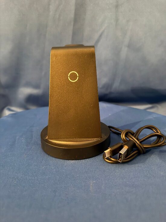 Anlmz Other - Anlmz 3 in 1 Charging Station for iPhone, Wireless Charger